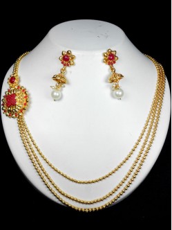 Exclusive Polki Set